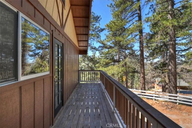 30573 Live Oak, Running Springs, CA 92382