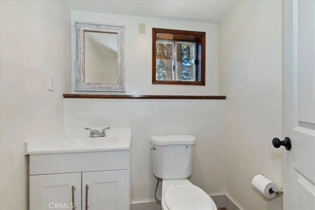 30573 Live Oak, Running Springs, CA 92382