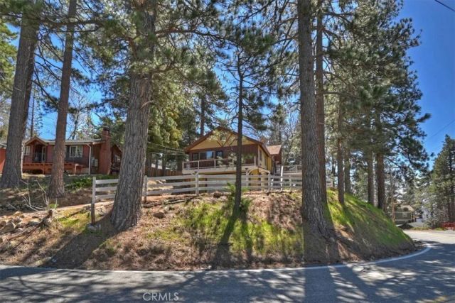 30573 Live Oak, Running Springs, CA 92382