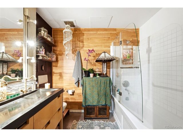 2100 16th St 601, Denver, CO 80202
