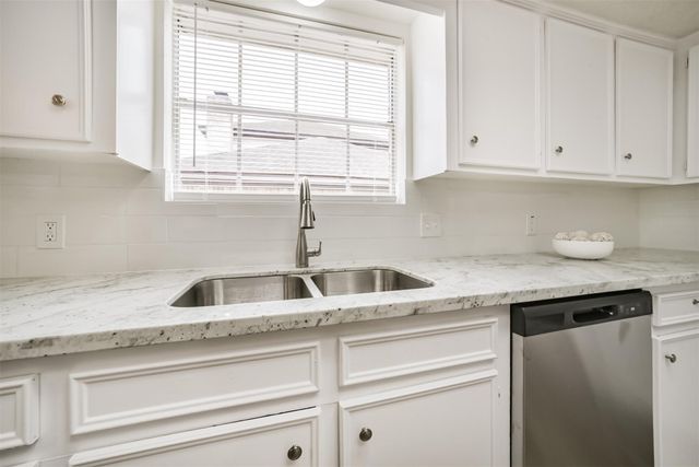 1011 Baltic Lane, Houston, TX 77090