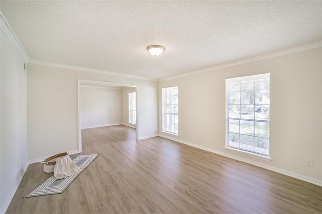 1011 Baltic Lane, Houston, TX 77090