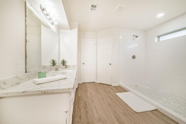 1011 Baltic Lane, Houston, TX 77090