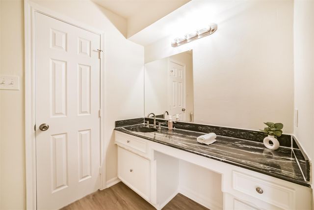 1011 Baltic Lane, Houston, TX 77090