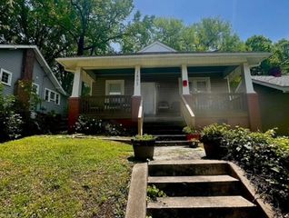 1805 Walker Avenue, Greensboro, NC 27403