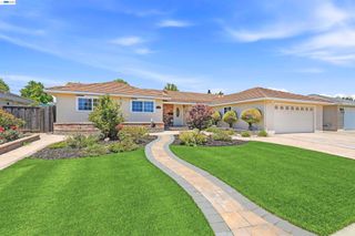 5157 Eggers Dr, Fremont, CA 94536