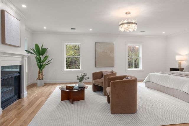 82 Deer Path Ln, Weston, MA 02493