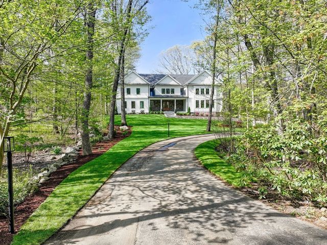 82 Deer Path Ln, Weston, MA 02493