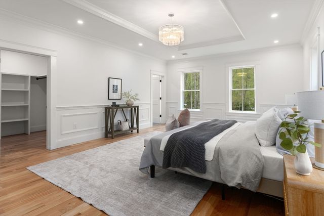 82 Deer Path Ln, Weston, MA 02493