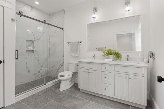 82 Deer Path Ln, Weston, MA 02493
