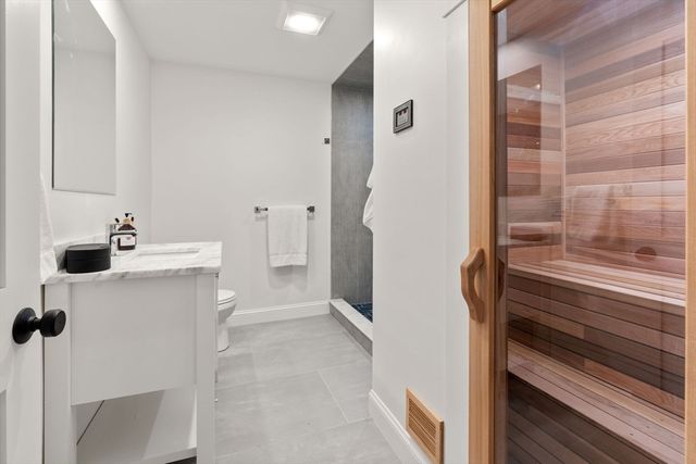82 Deer Path Ln, Weston, MA 02493
