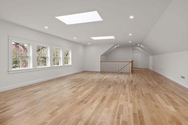 82 Deer Path Ln, Weston, MA 02493