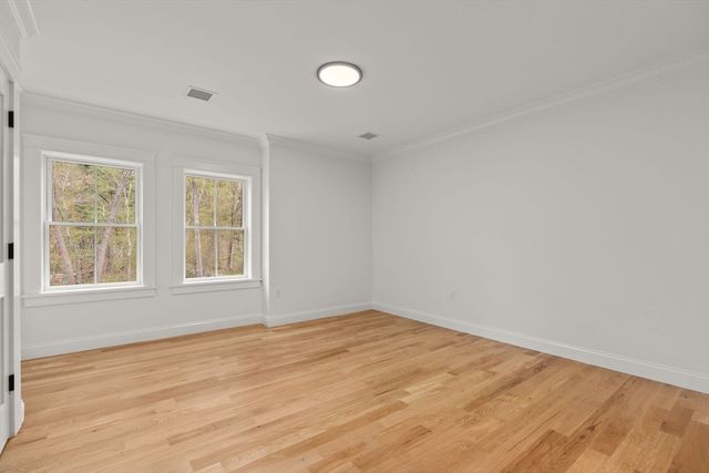 82 Deer Path Ln, Weston, MA 02493