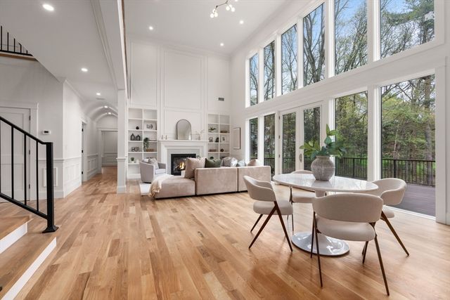 82 Deer Path Ln, Weston, MA 02493
