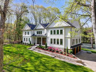 82 Deer Path Ln, Weston, MA 02493