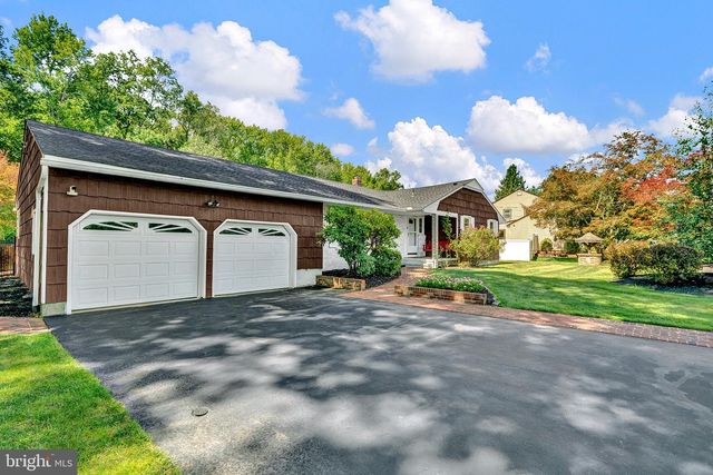 33 GALSTON DR, Princeton Junction, NJ 08550