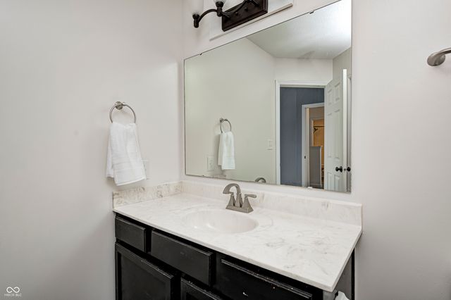 1920 Tourmaline Drive, Westfield, IN 46074