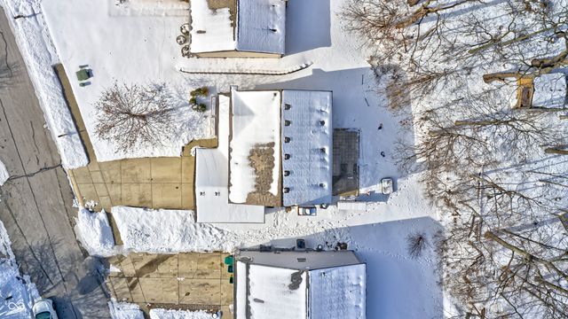 1920 Tourmaline Drive, Westfield, IN 46074