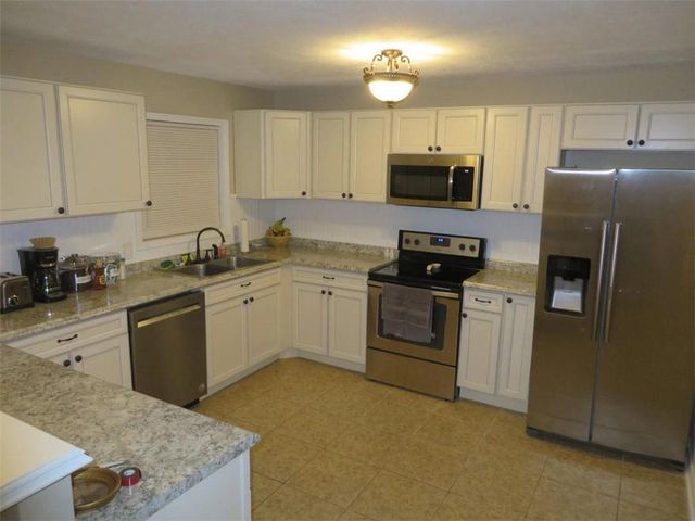 3755 Cedar Hurst Way, Atlanta, GA 30349