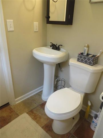 3755 Cedar Hurst Way, Atlanta, GA 30349