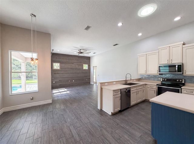 3100 CONRAD COURT, Kissimmee, FL 34744