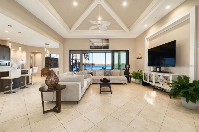 9505 AQUA LANE, Odessa, FL 33556