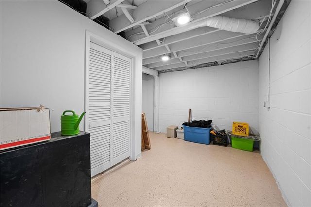 7101 Monroe Avenue, Kansas City, MO 64132