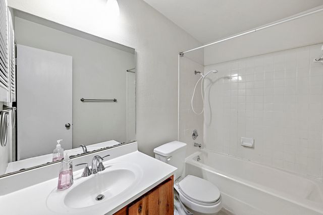 4407 Limewood CT, Austin, TX 78727