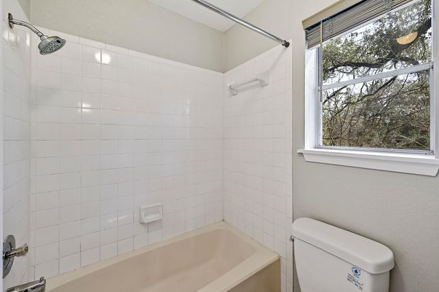 4407 Limewood CT, Austin, TX 78727