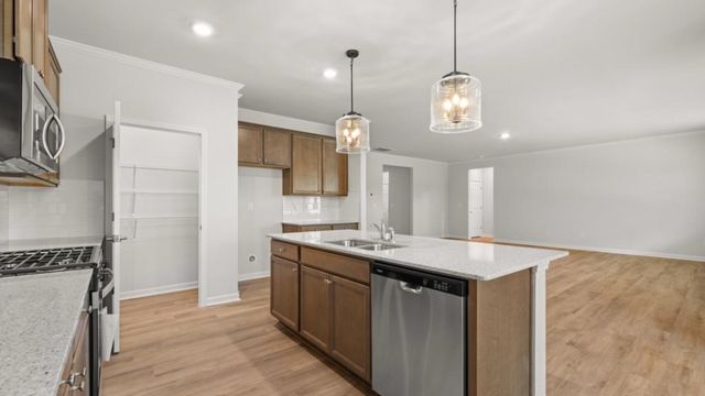 707 Anchor Avenue, Villa Rica, GA 30180