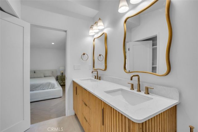 268 E Bay Street, Costa Mesa, CA 92627