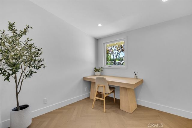 268 E Bay Street, Costa Mesa, CA 92627