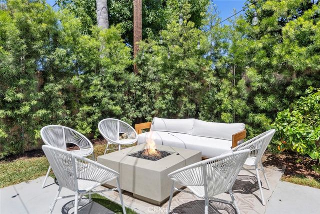 268 E Bay Street, Costa Mesa, CA 92627
