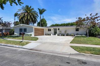 268 E Bay Street, Costa Mesa, CA 92627