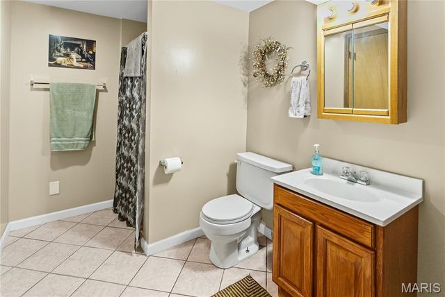 5906 Vollmer, Godfrey, IL 62035