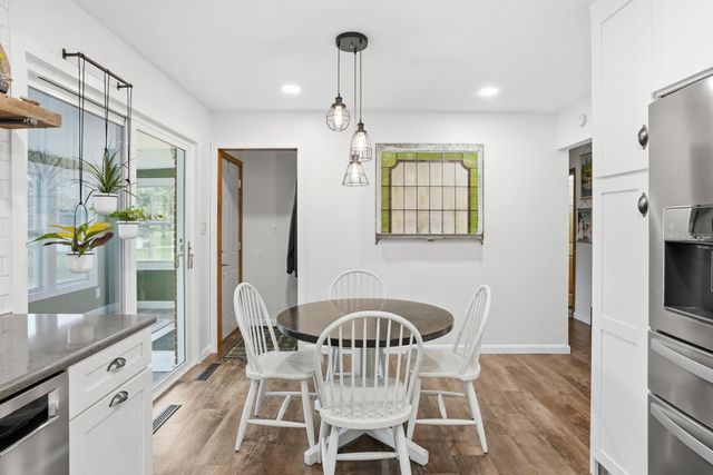 1831 N Lofgren Road, Rolling Prairie, IN 46371