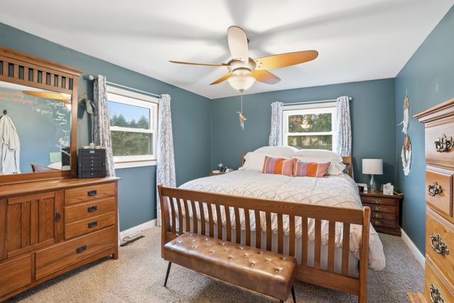 1831 N Lofgren Road, Rolling Prairie, IN 46371