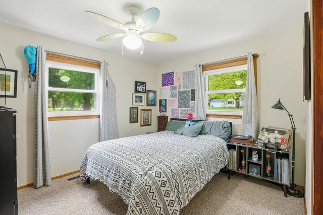 1831 N Lofgren Road, Rolling Prairie, IN 46371