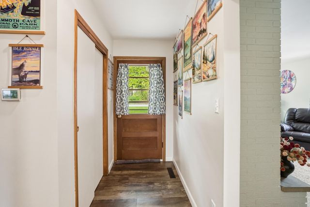 1831 N Lofgren Road, Rolling Prairie, IN 46371