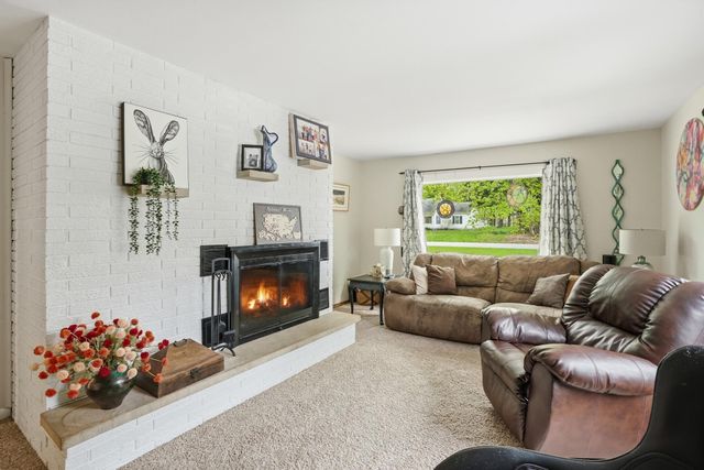 1831 N Lofgren Road, Rolling Prairie, IN 46371