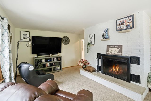 1831 N Lofgren Road, Rolling Prairie, IN 46371