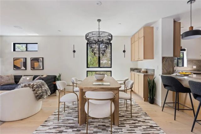 636 Bay, Santa Monica, CA 90405