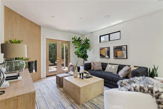 636 Bay, Santa Monica, CA 90405