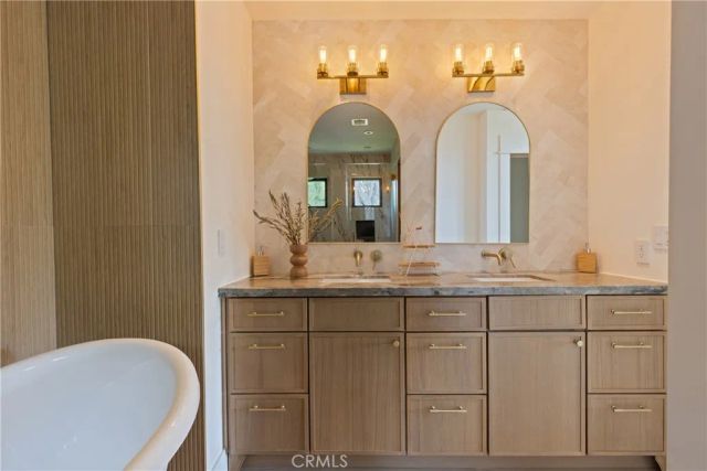 636 Bay, Santa Monica, CA 90405