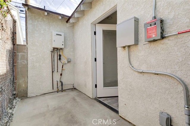 11326 Haskell Avenue, Granada Hills (los Angeles), CA 91324