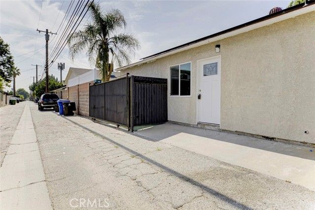 11326 Haskell Avenue, Granada Hills (los Angeles), CA 91324