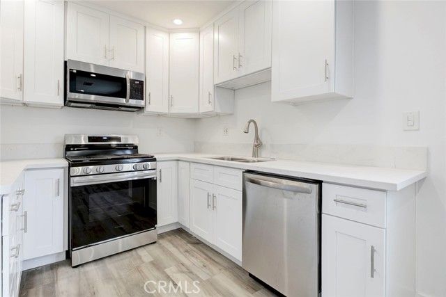 11326 Haskell Avenue, Granada Hills (los Angeles), CA 91324