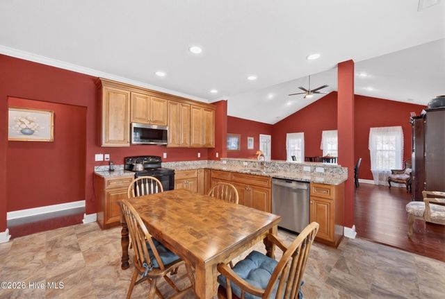 128 Spoonbill Loop, Elizabeth City, NC 27909