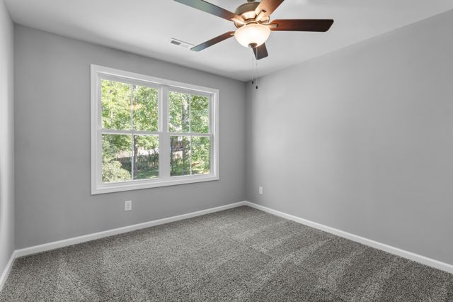 441 Reynolds St, Clarksville, TN 37040