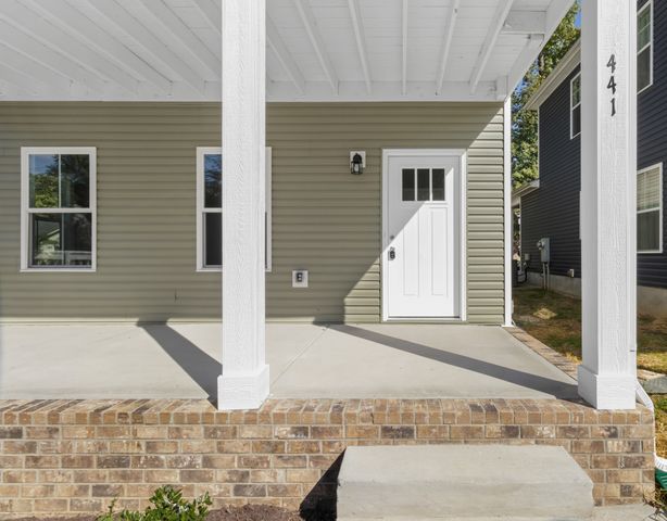 441 Reynolds St, Clarksville, TN 37040